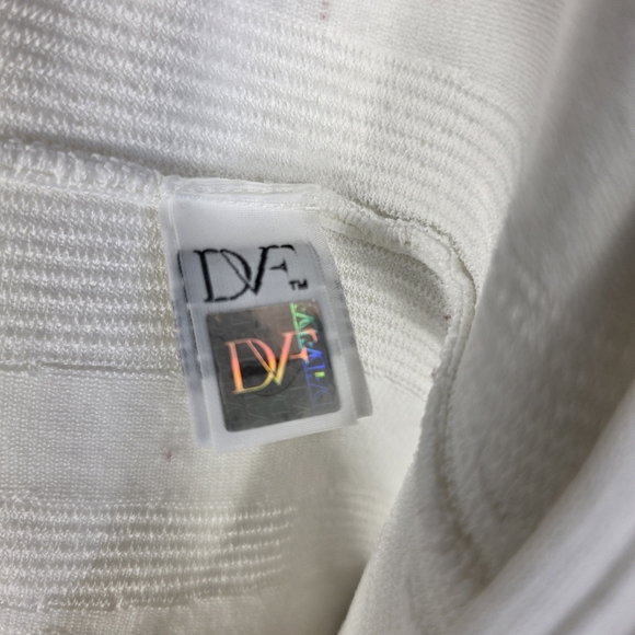 Diane von Furstenburg knit flare knee legnth skirt - Picture 4 of 9